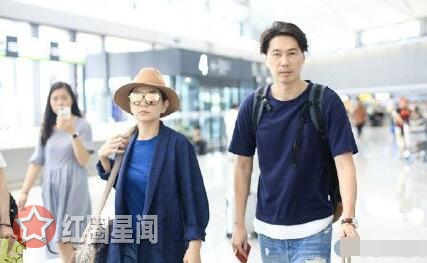 ella参加跑男是哪一期表现的如何 ella与老公现身上海机场