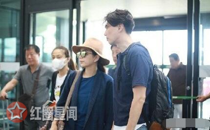 ella参加跑男是哪一期表现的如何 ella与老公现身上海机场