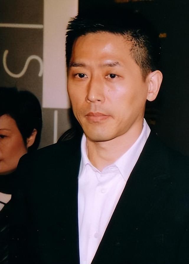 揭秘张国荣为什么爱上唐鹤德（那个高攀不起的男人唐鹤德）(15)