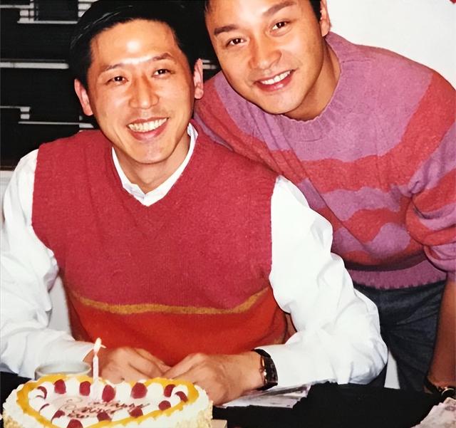 揭秘张国荣为什么爱上唐鹤德（那个高攀不起的男人唐鹤德）(2)