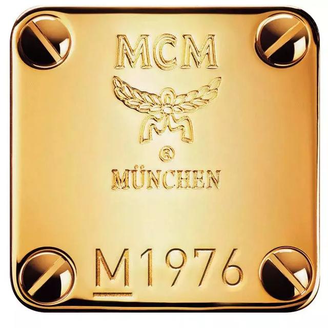 mcm官网是什么牌子（风靡亚洲明星都爱的MCM）(3)