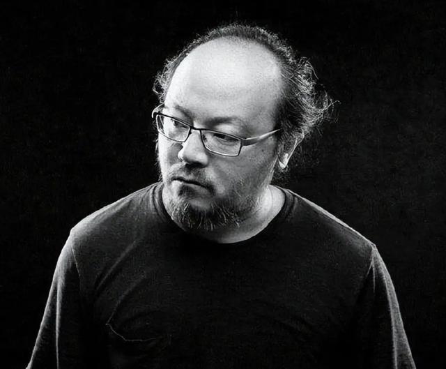 王菲谈谢霆锋离婚原因（王菲两婚两离时隔12年牵手谢霆锋）(6)