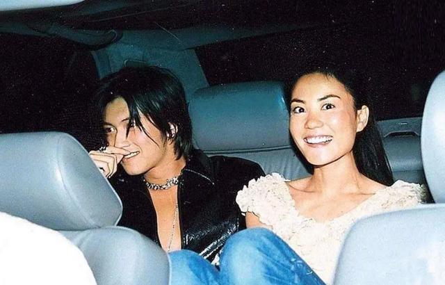 王菲谈谢霆锋离婚原因（王菲两婚两离时隔12年牵手谢霆锋）(8)