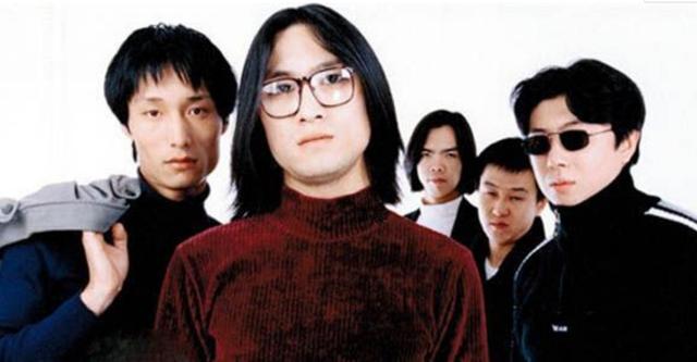汪峰抱女儿甜蜜出街（4段无缝衔接的婚姻）(6)