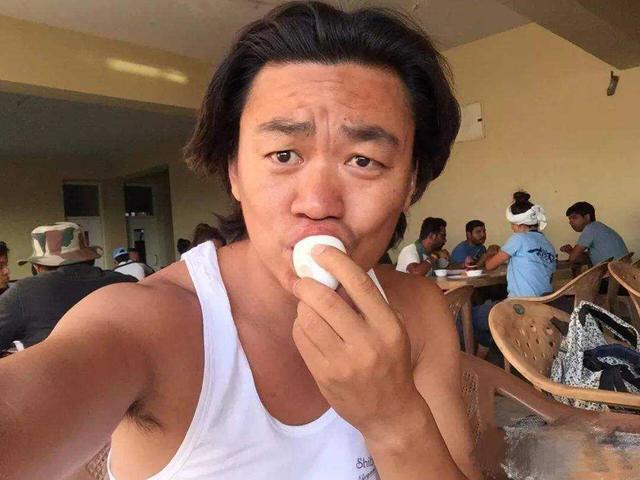 王宝强曝光马蓉这件事正确吗（马蓉蹭热度嘲讽王宝强）(10)