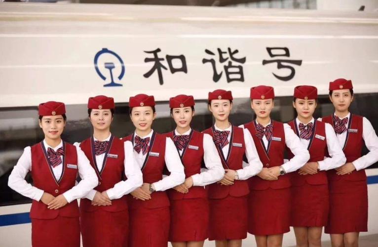 高铁学校学费多少钱，读高铁学校要多少学费