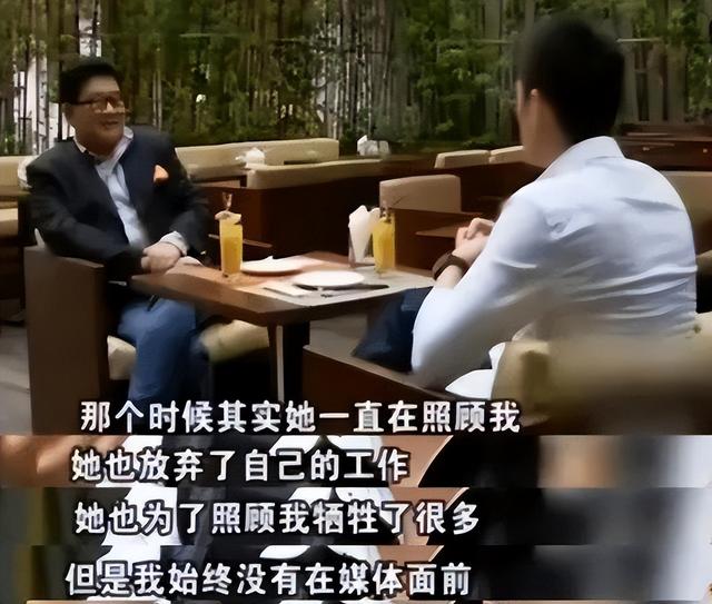 胡歌为啥和薛佳凝分手（恋爱4年分手13年后）(6)
