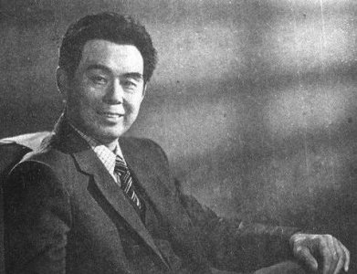 ​开国大典周恩来扮演者是谁