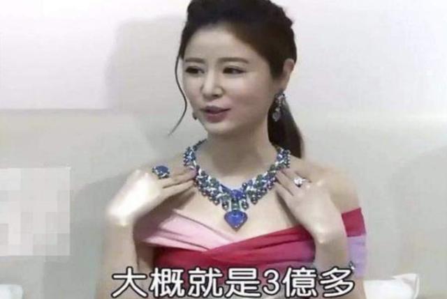 林心如一家三口全家福（有种壕养叫林心如养女）(2)