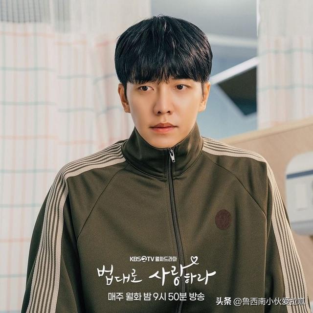 秋瓷炫个人资料和简介：9月韩国演员话题热度TOP10(8)