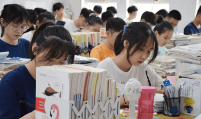 ​教育部发布高考提醒，2022年考生应14天前抵达高考注册地