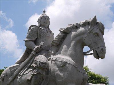 郑成功母亲是日本人（民族英雄郑成功为什么要把他的日本母亲开膛破肚）(2)