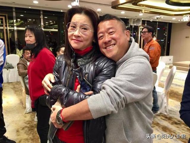香港演员祝文君个人资料（女星祝文君设灵）(9)