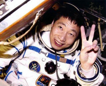 ​杨利伟忆太空（杨利伟的太空一日提到）