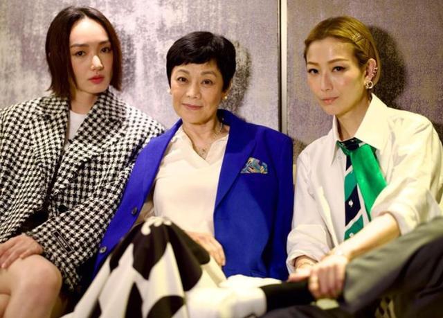 杨幂陈慧琳近况 杨幂还在美颜看看68岁林青霞(20)