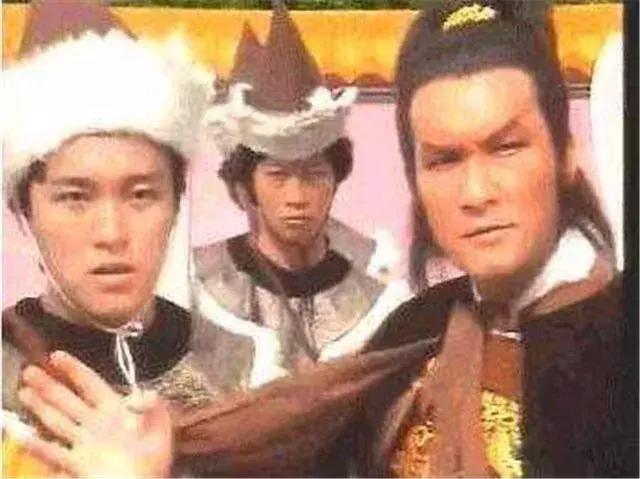 杨幂出演周星驰武状元苏乞儿（原来杨幂演过武状元苏乞儿）(1)