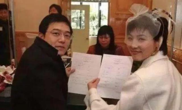 张延个人资料简介（张延素颜照被赞气质佳）(28)