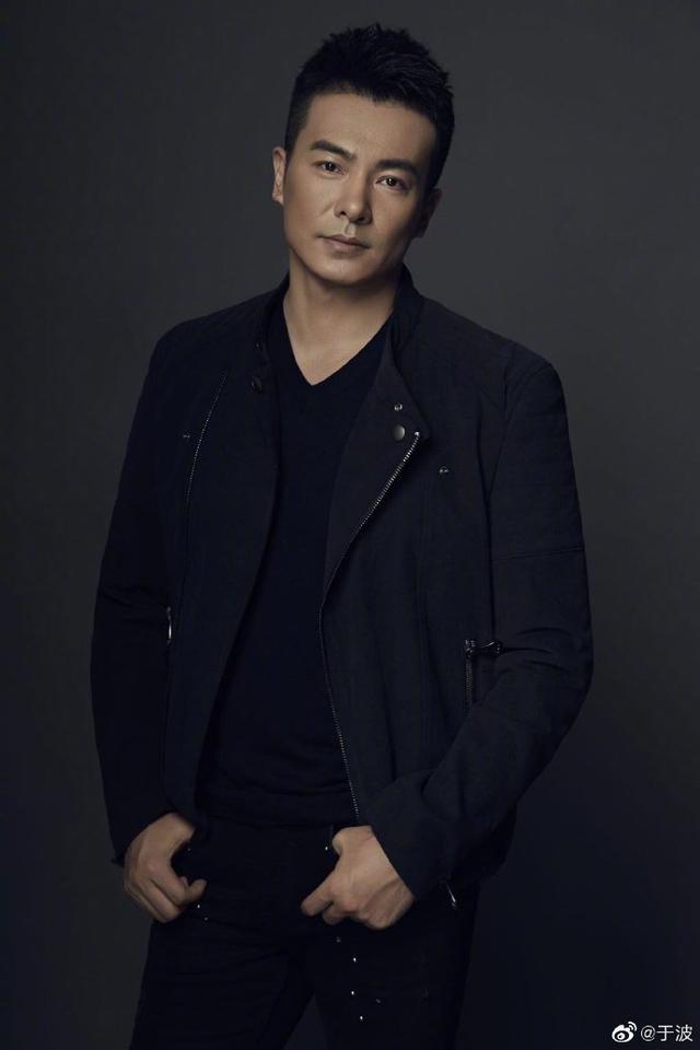 于波老婆个人资料（43岁于波的故事出道即爆红）(14)