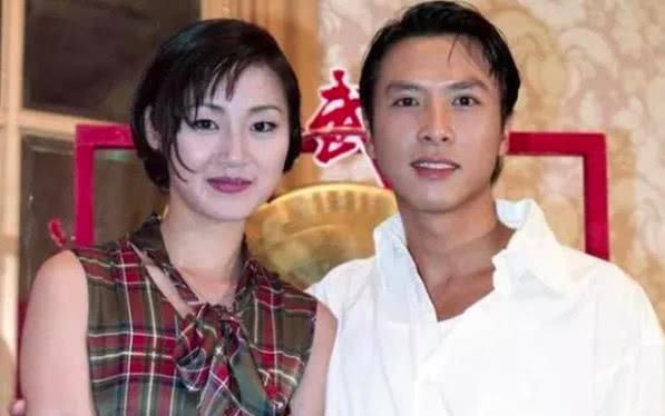 香港演员万绮雯个人资料（老牌女星万绮雯长相清纯）(11)