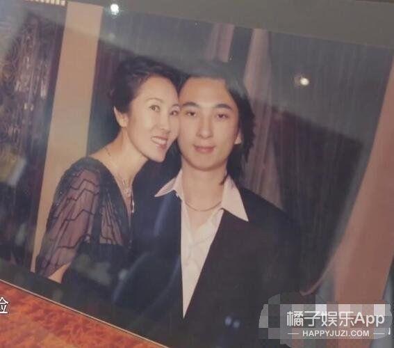 王思聪消失的16个前女友（还记得王思聪的前女友们吗）(3)