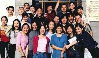 赵薇曾有几任男友（他是赵薇同学娶了第一代）(4)