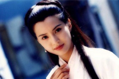 ​李若彤个人资料结婚没有（李若彤首次公布真实年龄）