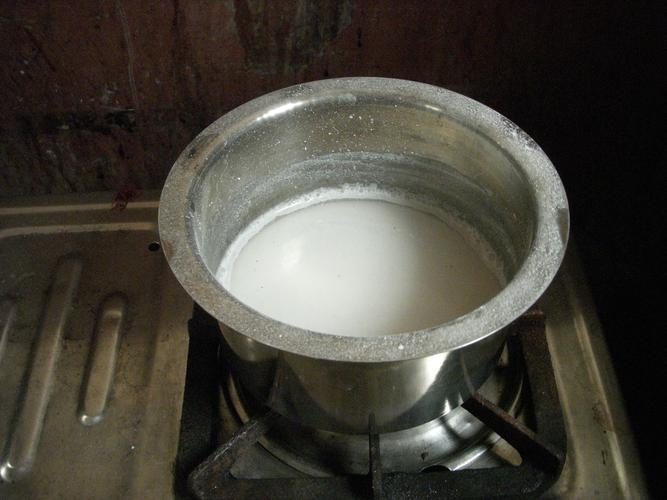 石灰水是什么东西（石灰水简单介绍）