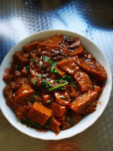​橡子豆腐的做法步骤（橡子豆腐的做法步骤是什么）