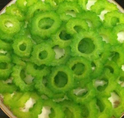 有效的祛斑小窍门（每天一次轻松祛斑）(4)