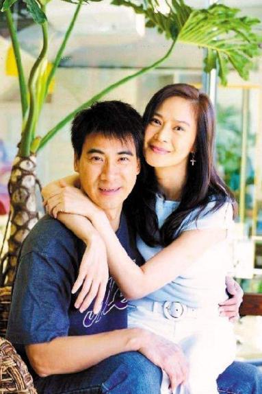 俞小凡婚礼（丈夫被曝2次出轨）(23)