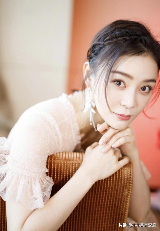 于正自称的明星都是谁捧红的（称他捧红了一代明星）(18)