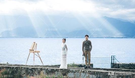 婚纱照用哪种相框好看（婚纱照相框选择什么材质更好一些）(1)