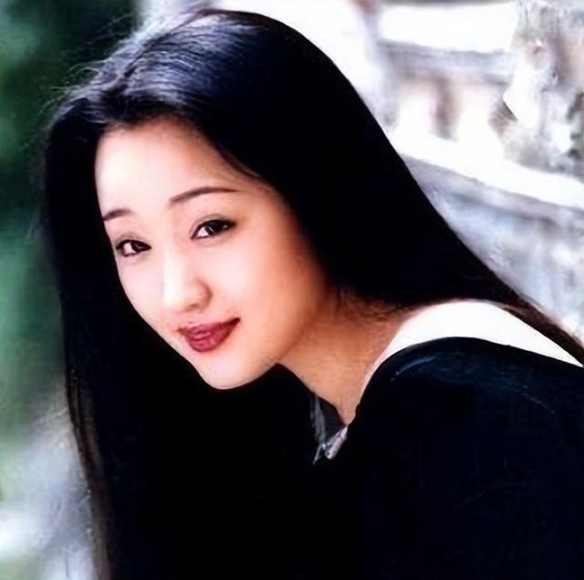 明星背后的故事杨钰莹（杨钰莹的悲惨人生和她背后的4个男人）(31)