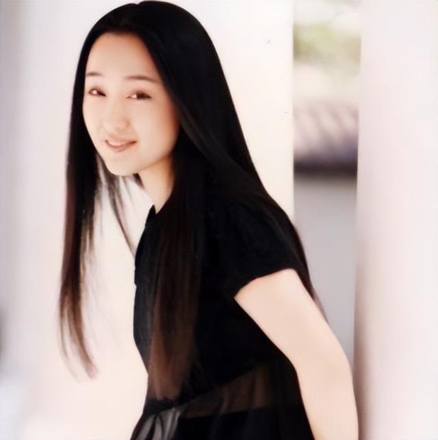 明星背后的故事杨钰莹（杨钰莹的悲惨人生和她背后的4个男人）(30)