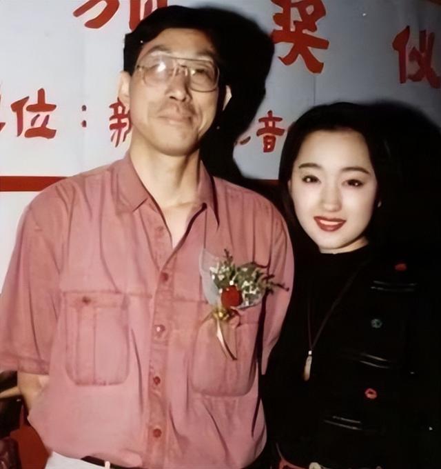 明星背后的故事杨钰莹（杨钰莹的悲惨人生和她背后的4个男人）(10)