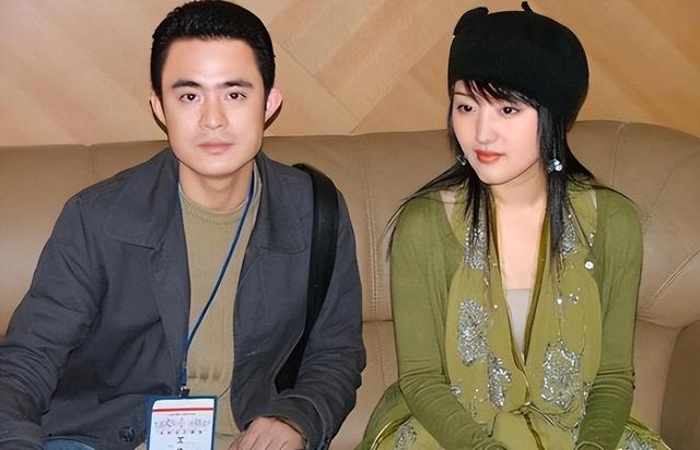 明星背后的故事杨钰莹（杨钰莹的悲惨人生和她背后的4个男人）(32)
