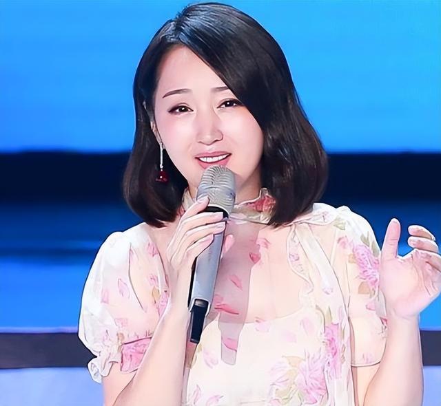 明星背后的故事杨钰莹（杨钰莹的悲惨人生和她背后的4个男人）(9)