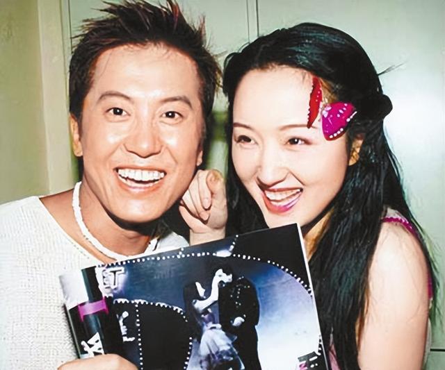 明星背后的故事杨钰莹（杨钰莹的悲惨人生和她背后的4个男人）(25)