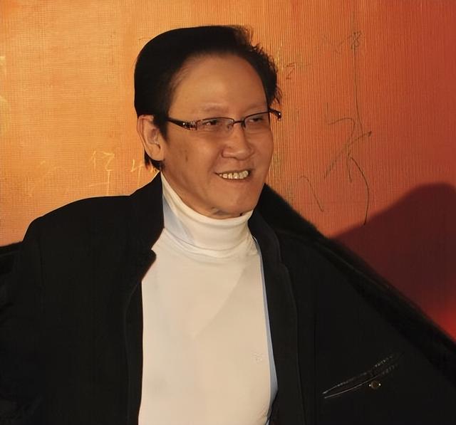 明星背后的故事杨钰莹（杨钰莹的悲惨人生和她背后的4个男人）(37)
