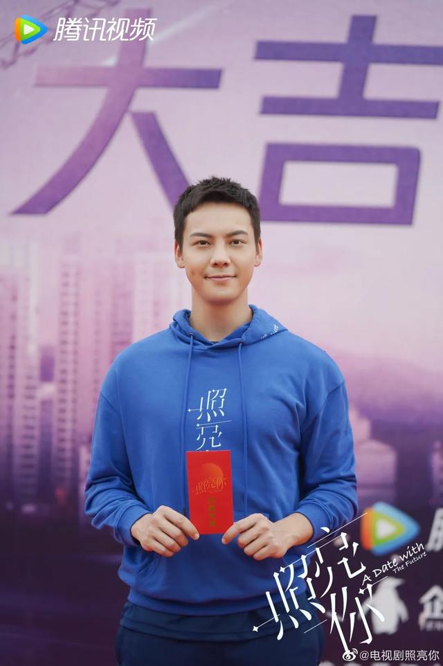 陈伟霆是一个怎样的演员（演员歌手陈伟霆正在成为真实的）(8)