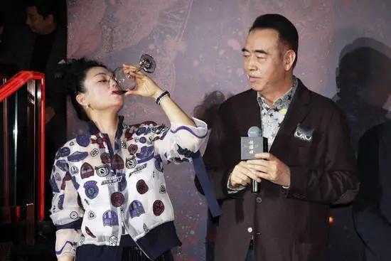 陈红和陈凯歌的爱情（被一碗红烧肉泡到手）(36)