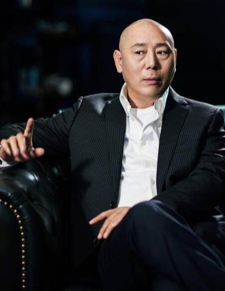 李成儒怼郭敬明翻手为云覆手为雨（金牌老戏骨李成儒）(14)
