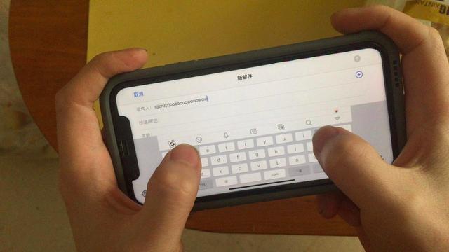 国内手机壳哪个牌子好（海内外手机壳哪家强）(16)
