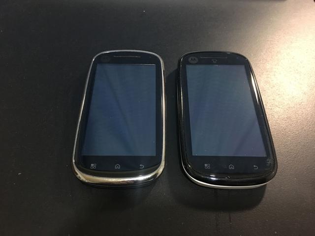 摩托罗拉xt800使用说明书（摩托罗拉XT800简单拆解）(1)