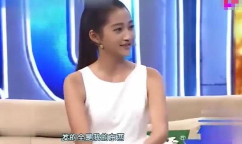 关晓彤的姐姐（网友爆料关晓彤的姐姐4年前去世）(48)