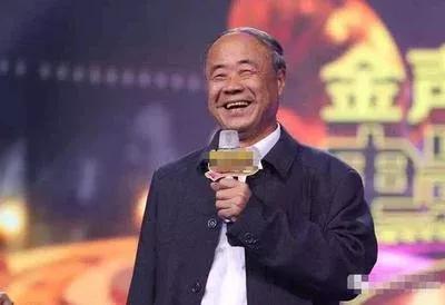 莫言获诺奖演讲（莫言在诺奖获奖感言中）(3)