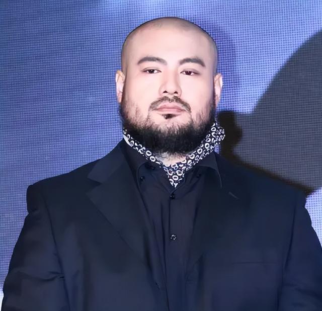 康凯个人简介（康凯比起明星他更想成为）(8)