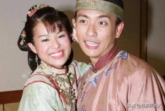 胡杏儿黄宗泽分手感慨（同居八年都不愿娶胡杏儿）(9)