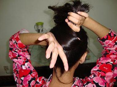 簪子盘发教程简单又漂亮（2款适合50岁女人的簪子发型盘发教程）(10)