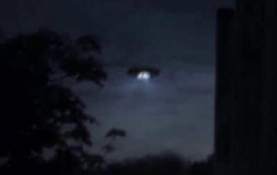 ​2020年UFO一再涌现 只是是偶然仍旧外星人在搞鬼